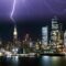 Meteo - Tempesta di fulmini su New York, il World Trade Center colpito più volte. Video